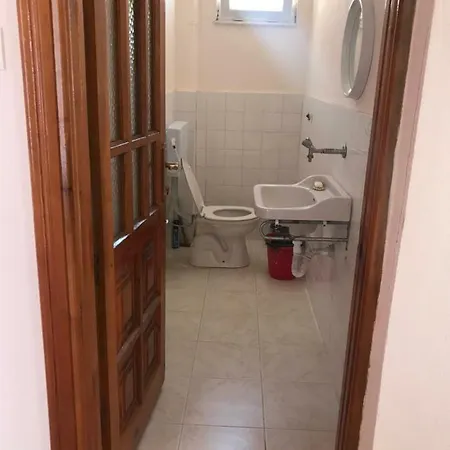 شقة Cunda Yeni Yolda Mobilyali Denize Sifir Daire